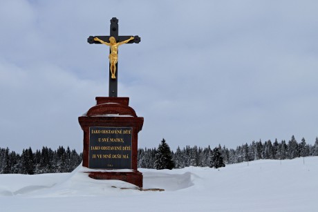 35 Kříž - Klínové boudy