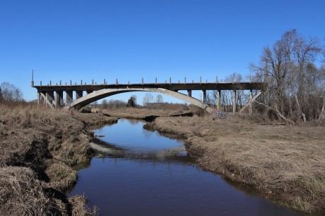 47 Most nikam (Lotyšsko)