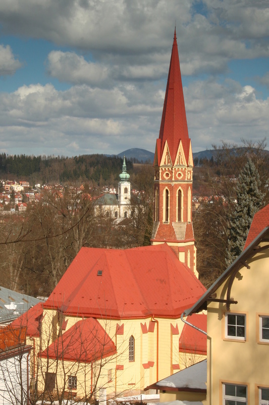 06 Kostel Narození Panny Marie a síň Bohuslava Martinů