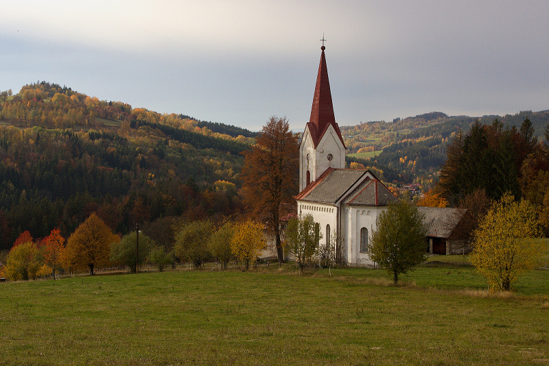 24 Kaple sv. Jana Nepomuckého ve Vojtěšicích